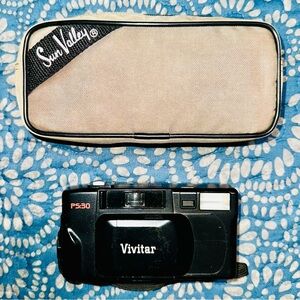 Vintage Vivitar PS 30 Point & Shoot Film Camera - Untested / Battery Door Stuck